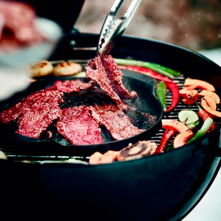 Гриль угольный Weber Master-Touch GBS SE E-5755 14801004, черный