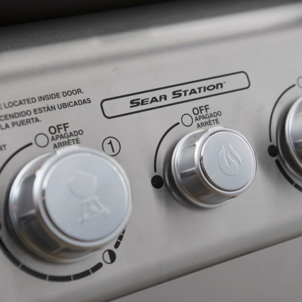 Гриль газовый Spirit E-325S GBS 46912275, черный