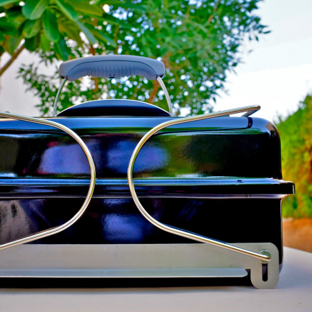 Гриль угольный Weber Go-Anywhere 1131004, черный